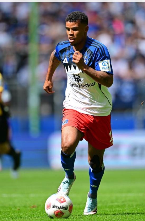 官方：科尼格斯多弗因健康問(wèn)題轉(zhuǎn)會(huì)終止，將回漢堡訓(xùn)練。