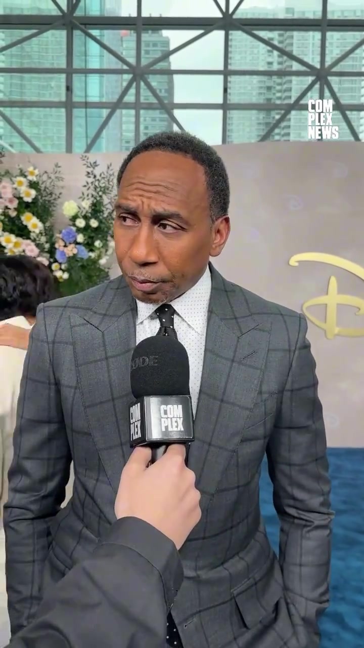 美國楊毅弗拉格可能成為一個白人巨星這對美國來說是件大事