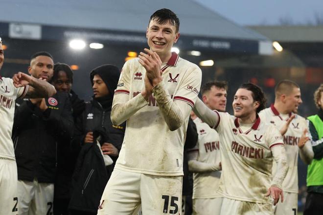 謝菲聯(lián)第三人離隊(duì)，艾哈轉(zhuǎn)會(huì)費(fèi)耶諾德。