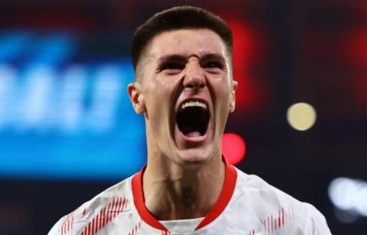 紐卡提交改進(jìn)報(bào)價(jià)給謝什科，曼聯(lián)出價(jià)較低。