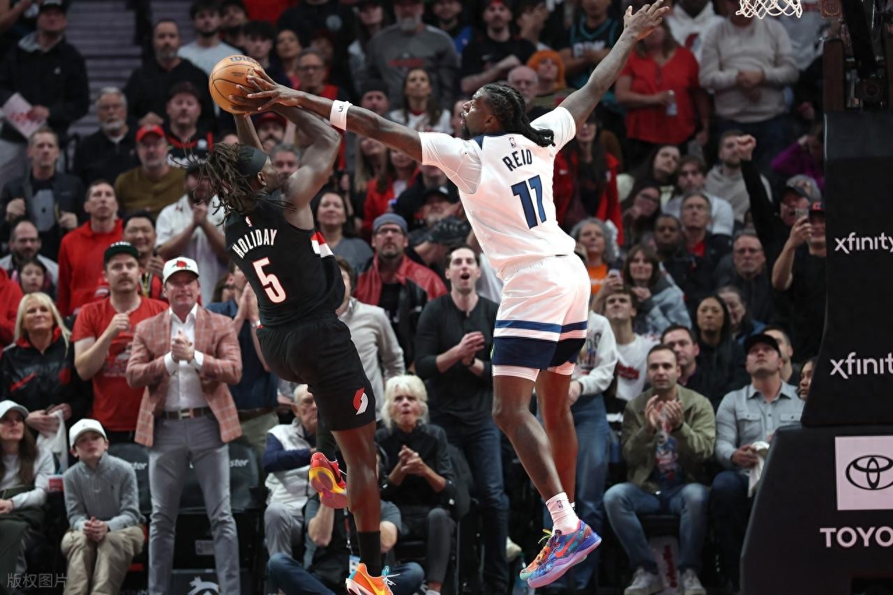 慘淡出道！楊漢森上場(chǎng)5分16秒得到2分1籃板 華子41+7擊敗森林狼