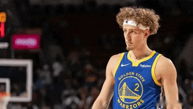 勇士發(fā)現(xiàn)他們最大的劣勢(shì)！角色球員沒(méi)角色 博杰莫迪毫無(wú)進(jìn)展 趕緊打包交易