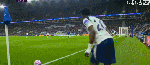 熱刺客場(chǎng)3-0擊敗埃弗頓 范德文雙頭球 薩爾頭球破門(mén)