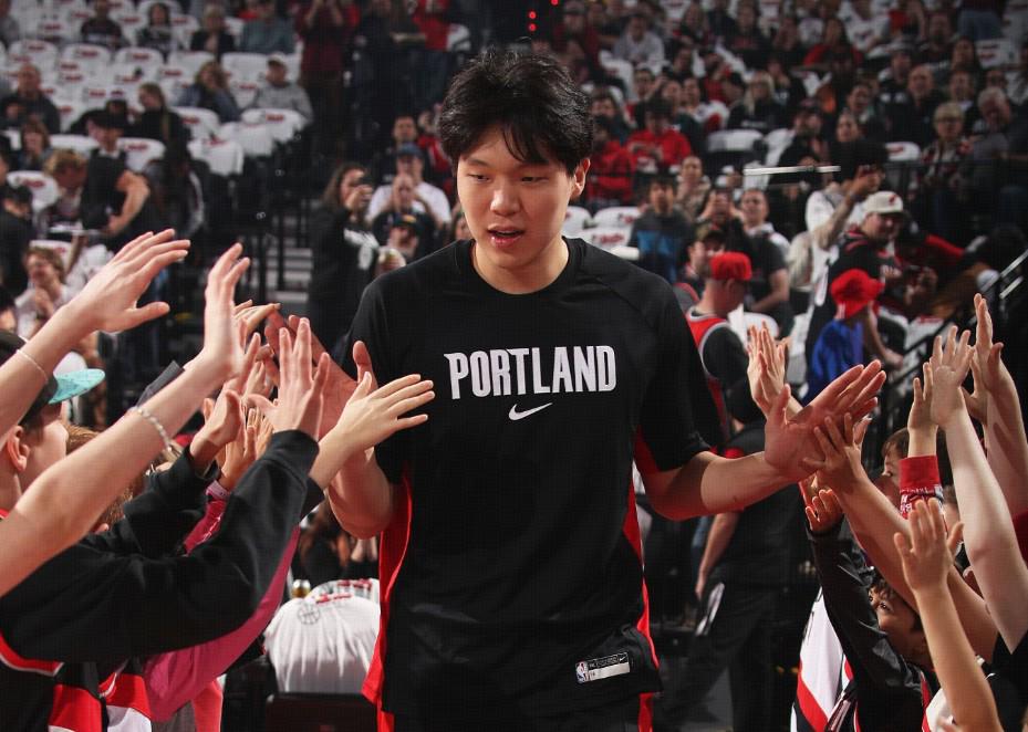 官方：開拓者隊召回G聯(lián)賽楊漢森