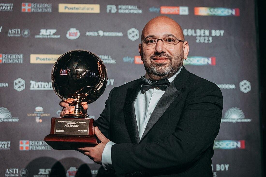 官方：休伊森和杰克森經(jīng)紀(jì)人巴拉特榮獲2025年金童獎(jiǎng)最佳經(jīng)紀(jì)人獎(jiǎng)