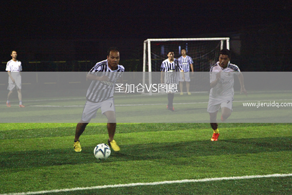 門多薩獨(dú)立VS班菲爾德